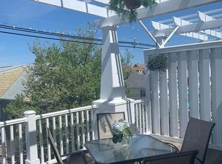 77 North St, Somerville, MA 02144