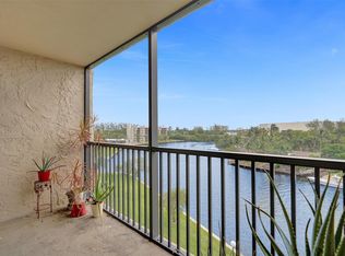 13 Royal Palm Way #5050, Boca Raton, FL 33432