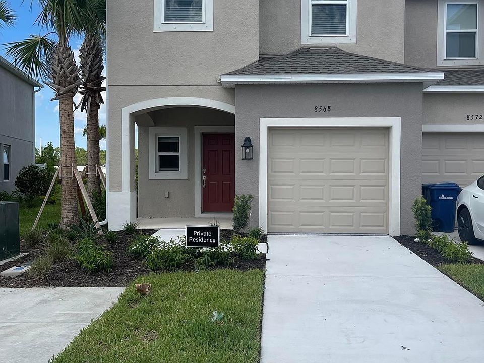 1st image of 8568 Lunar Skye St