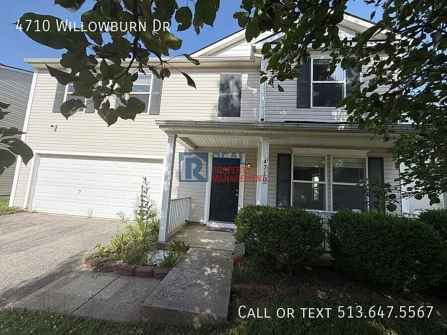 Spacious 3 BR 2.5 BA Home — Photo 2