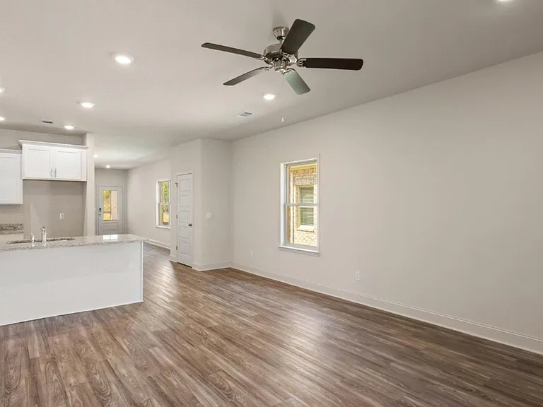 419 Hidden Reed Ct — Photo 16