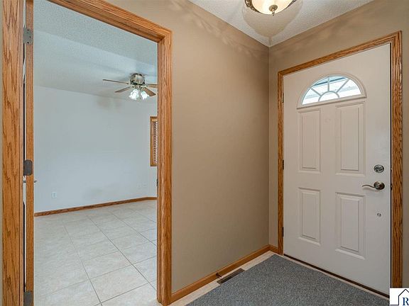4th image of 100 Crystal Ln