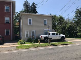 123 Main St, East Windsor, CT 06088