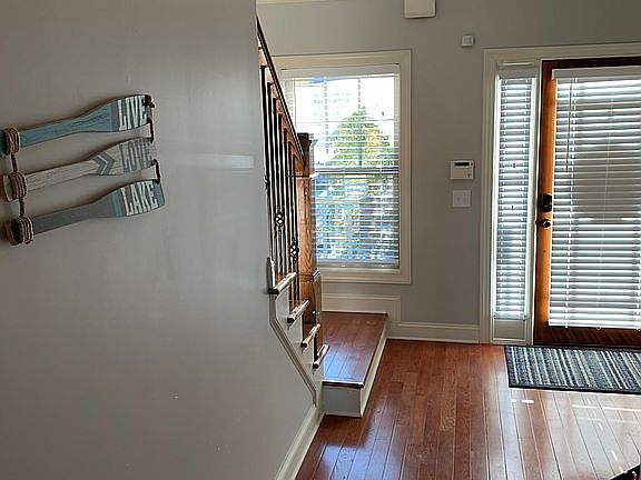 5th image of 102 Blue Heron Cove Dr #3
