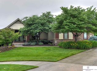14810 Starlite Cir, Bennington, NE 68007