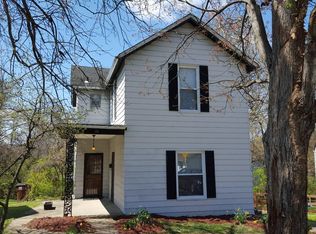 11 Lexington Ave, Florence, KY 41042