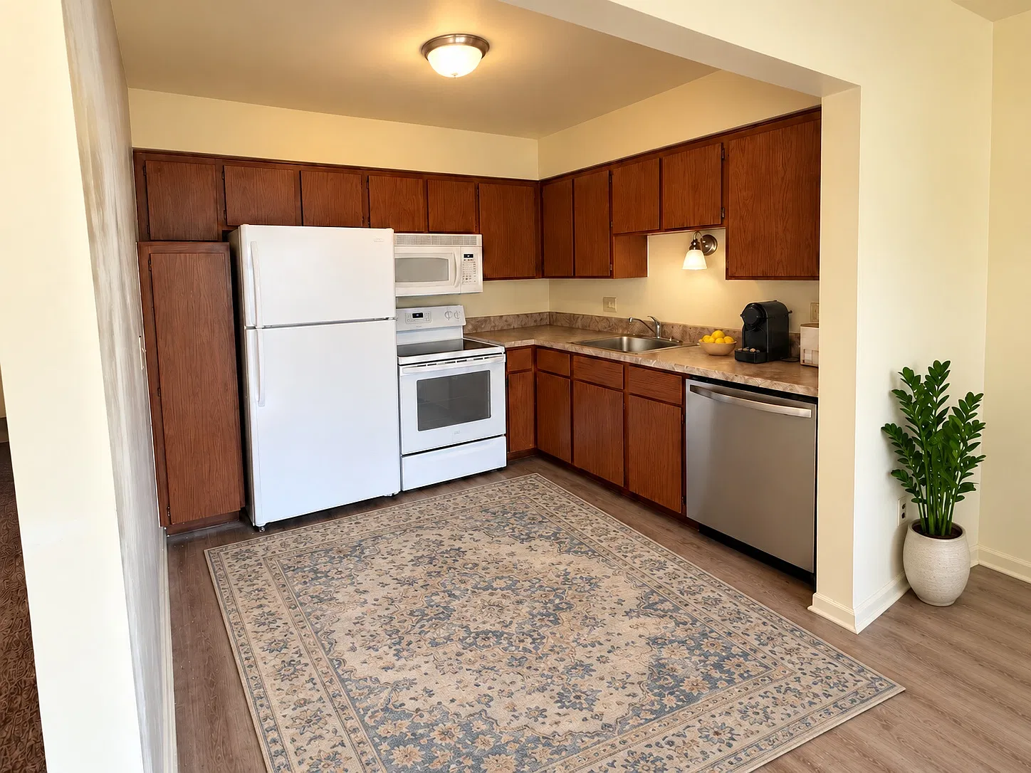 35096 Jefferson Ave — Photo 3