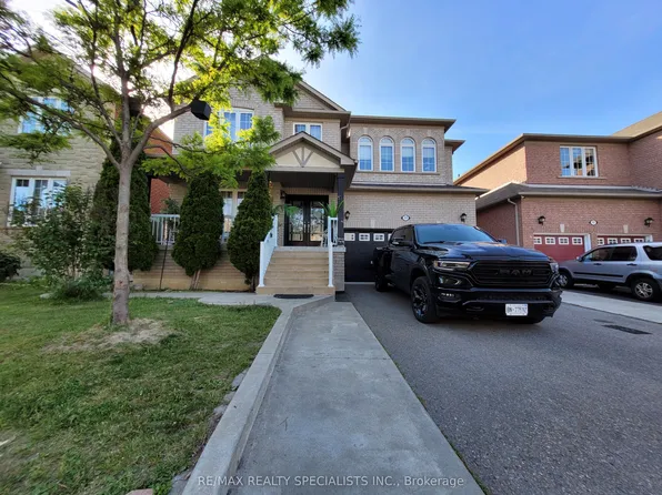24 Blazing Star Dr #Basement, Brampton, ON L6R 3E7