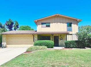 920 Prestwick Ln, Richardson, TX 75080