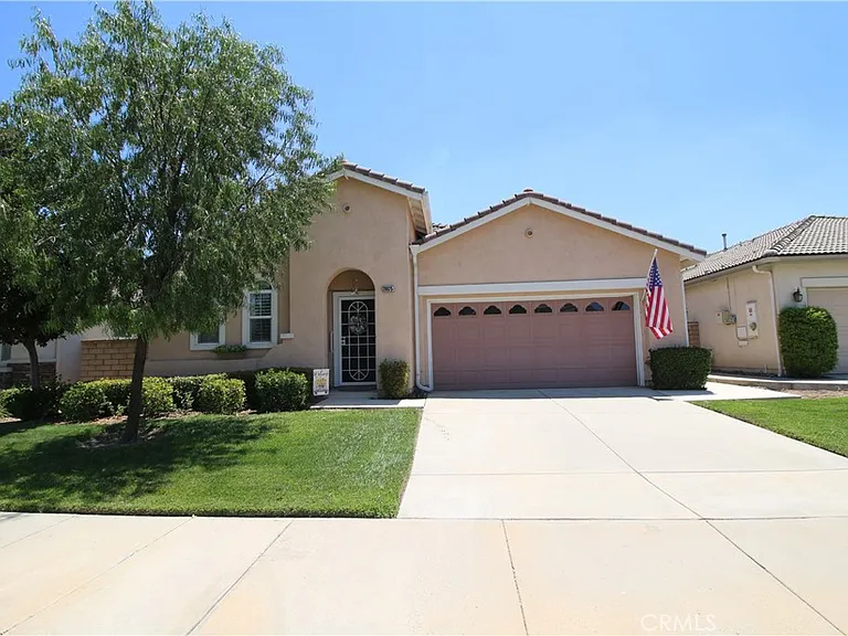 28025 Whisperwood Dr — Photo 1