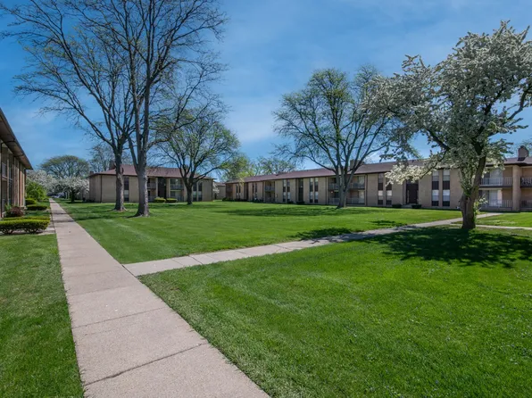 The Cove at Allen Park - Allen Park, MI, 4775 Willow Cove Blvd, Allen Park, MI 48101