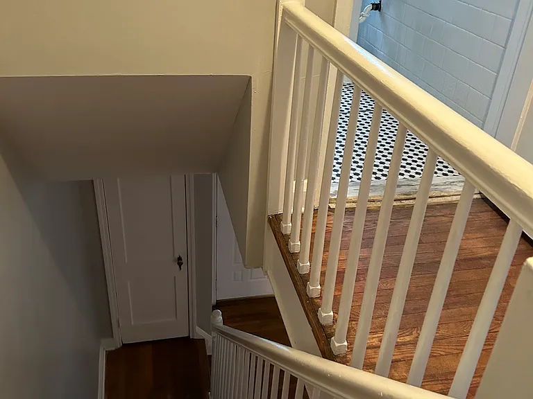 2907 Glendale Ave — Photo 13