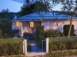 402 Millville Rd, Bloomsburg, PA 17815