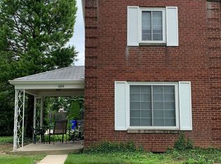 1524 Waltham Rd, Columbus, OH 43221