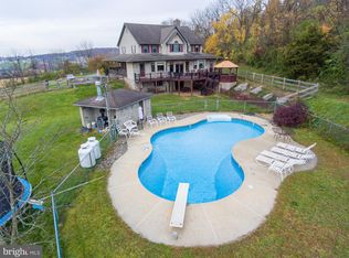215 Boulder Hill Rd, Mohnton, PA 19540