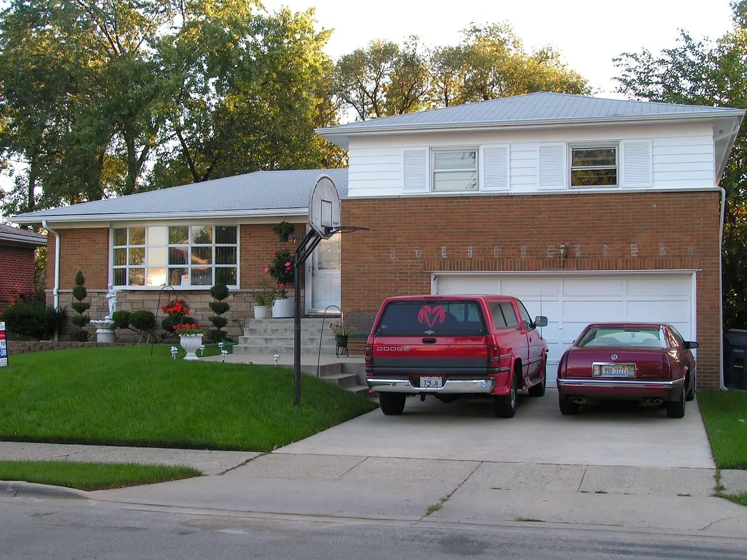 636 Andy Dr photo 1