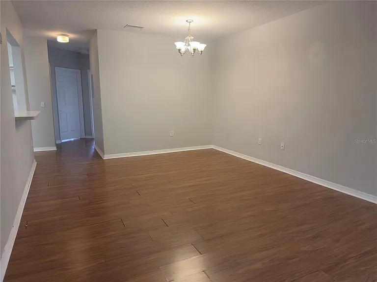 9507 Amberdale Ct #201 — Photo 7