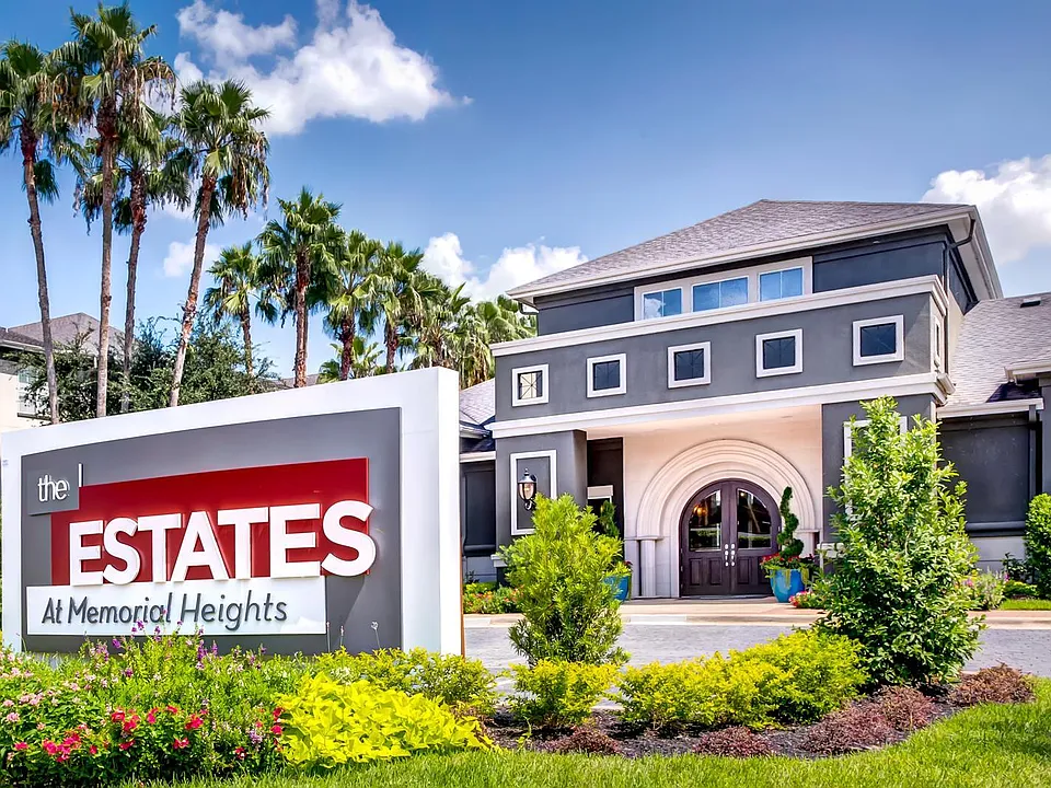 Estates at Memorial Heights