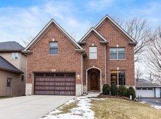 4404 Woodward Ave, Downers Grove, IL 60515