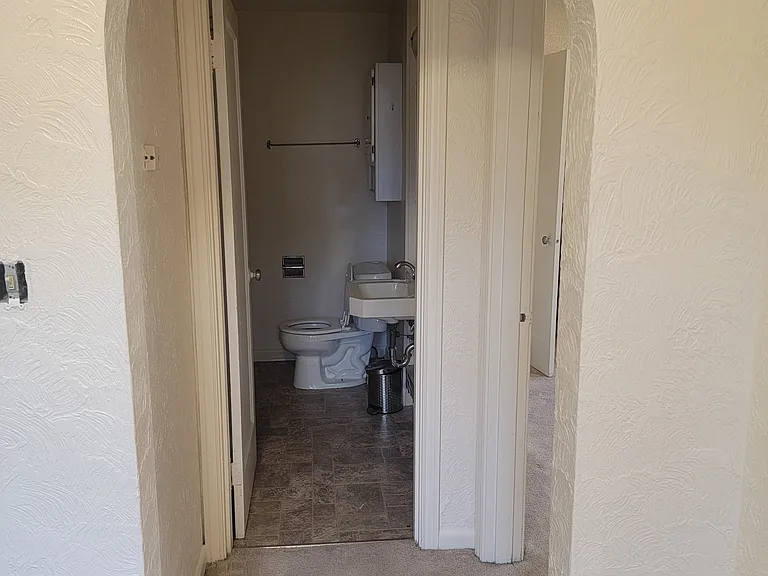 3119 Colby Ave #4 — Photo 6