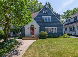 2241 Tipperary Rd, Kalamazoo, MI 49008