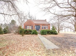 10 N Church St, Pesotum, IL