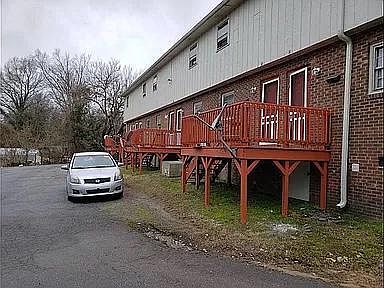 1st image of 605 Culbreth Ave