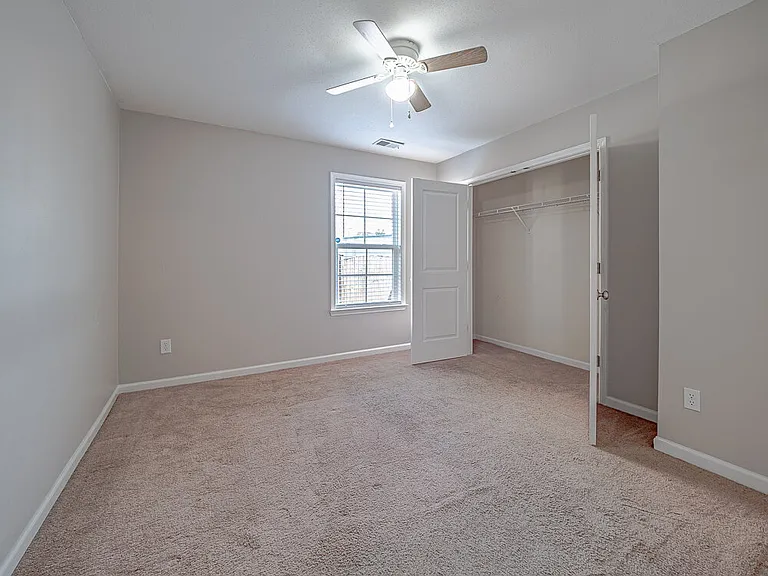 1586 Ruger Dr — Photo 44