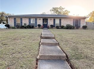 5401 Raines Dr, Mobile, AL 36609