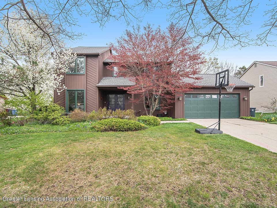 1st image of 2115 Crestland Dr