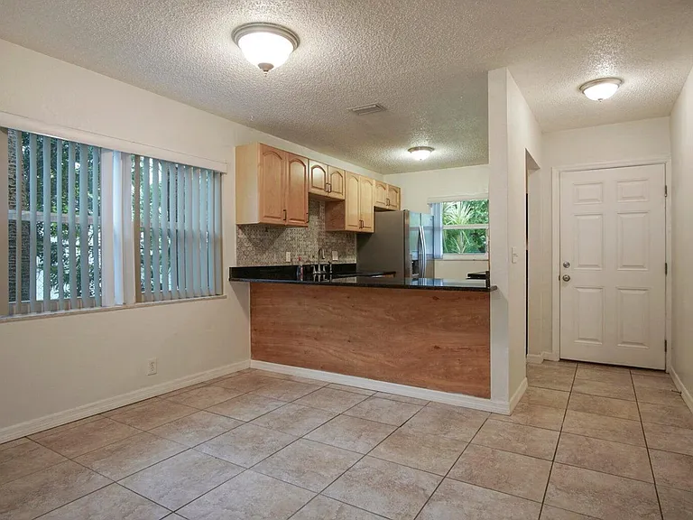 2132 Pelican Ter — Photo 11