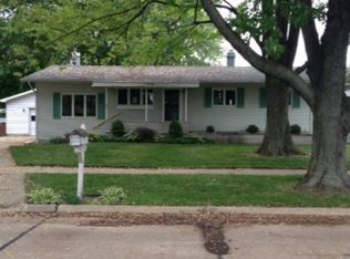 134 5th St, Marysville, MI