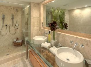 6000 Collins Ave APT 333, Miami Beach, FL 33140