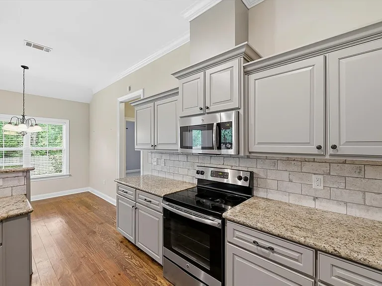 917 Willow Grande Cir — Photo 13