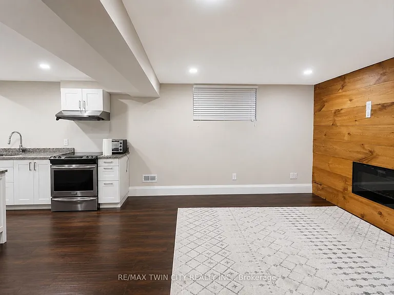 262 Sweet Gale St #BASEMENT — Photo 15