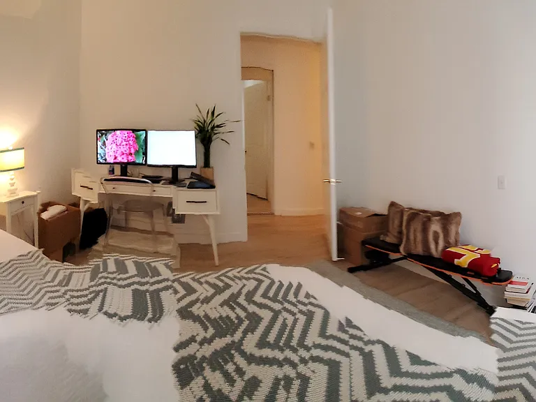 1546 Amherst Ave #103 — Photo 34