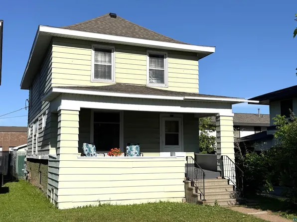 717 Baxter Ave, Superior, WI 54880