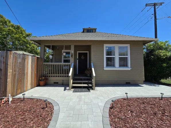 38 Monterey St, San Juan Bautista, CA 95045