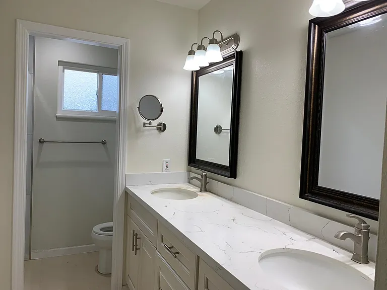 934 Camellia Way — Photo 6