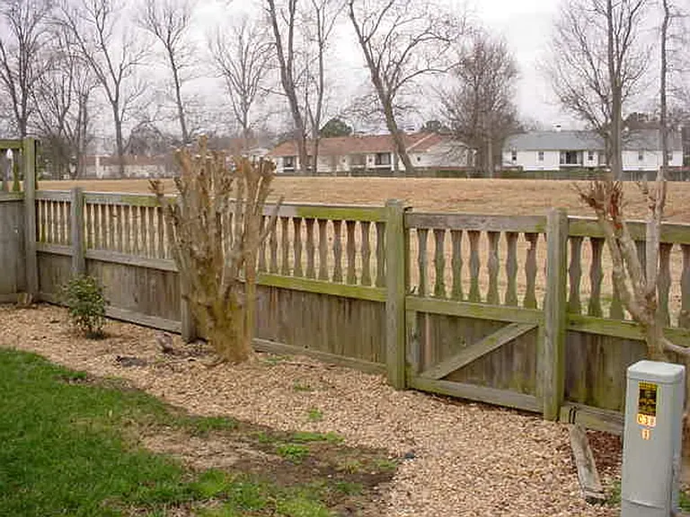 829 Shoal Creek Trl — Photo 19