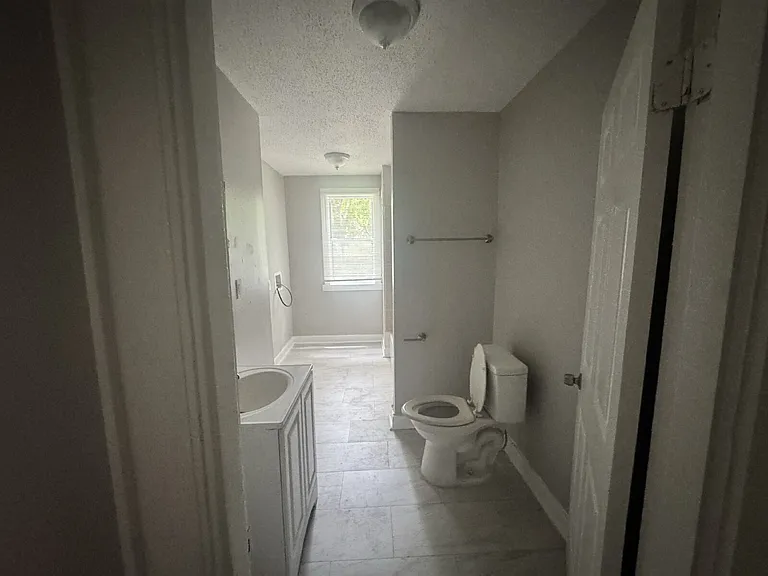 719 Craft Rd — Photo 5