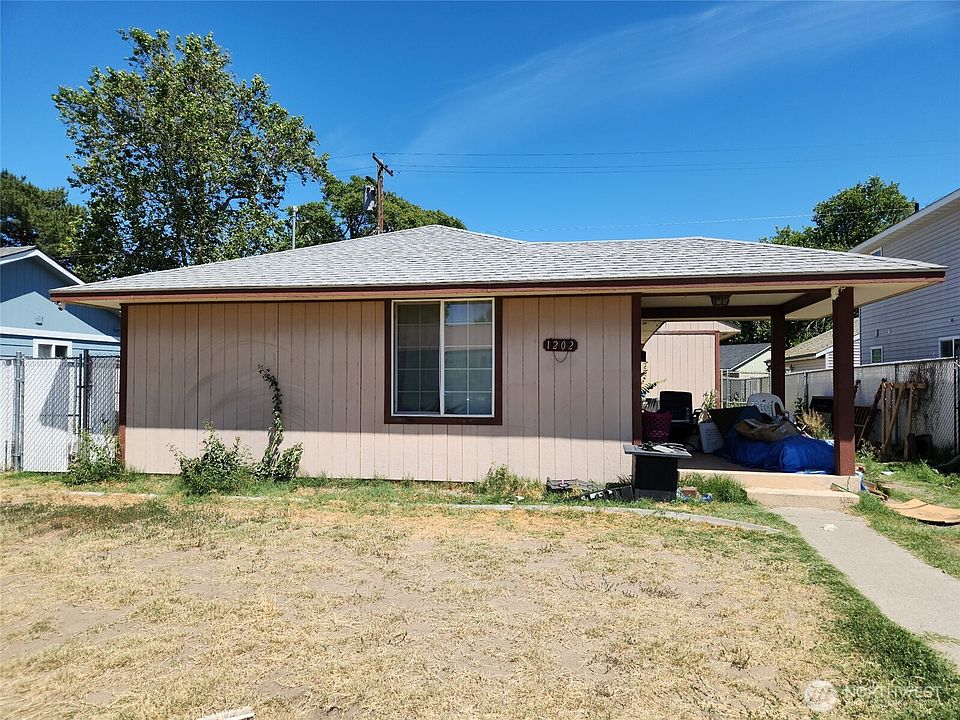 1st image of 1202 Willard Avenue
