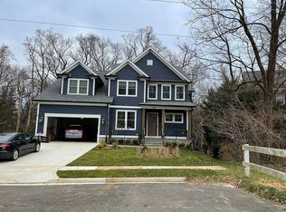 2109 Haycock Rd, Falls Church, VA 22043