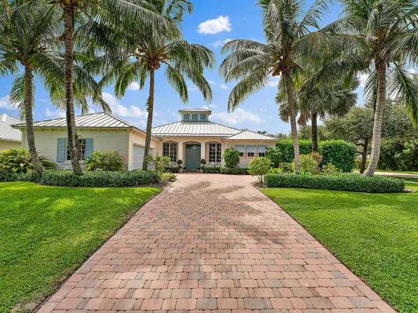 4 Tradewinds Cir, Tequesta, FL 33469