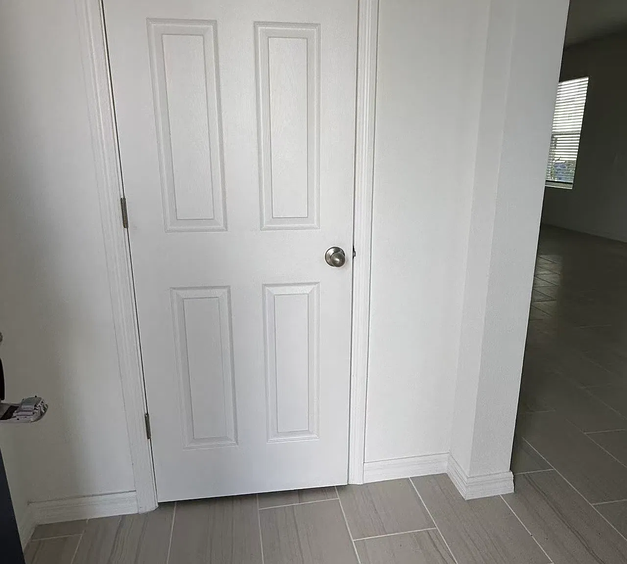 4 bed, 2.5 bath, 2109 sqft, $2,350 — Photo 3