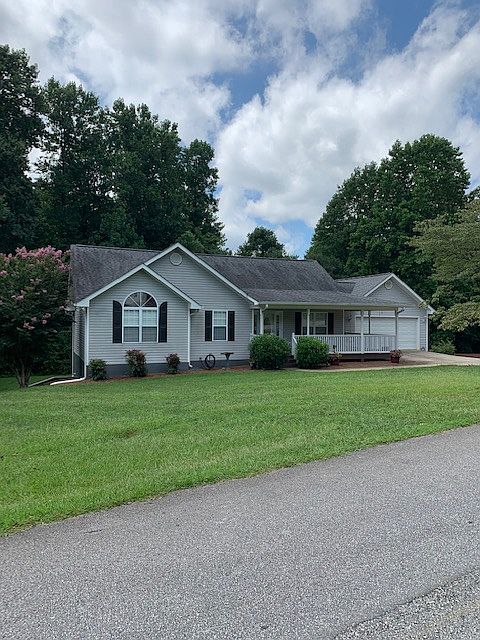 1st image of 98 Charles Dr
