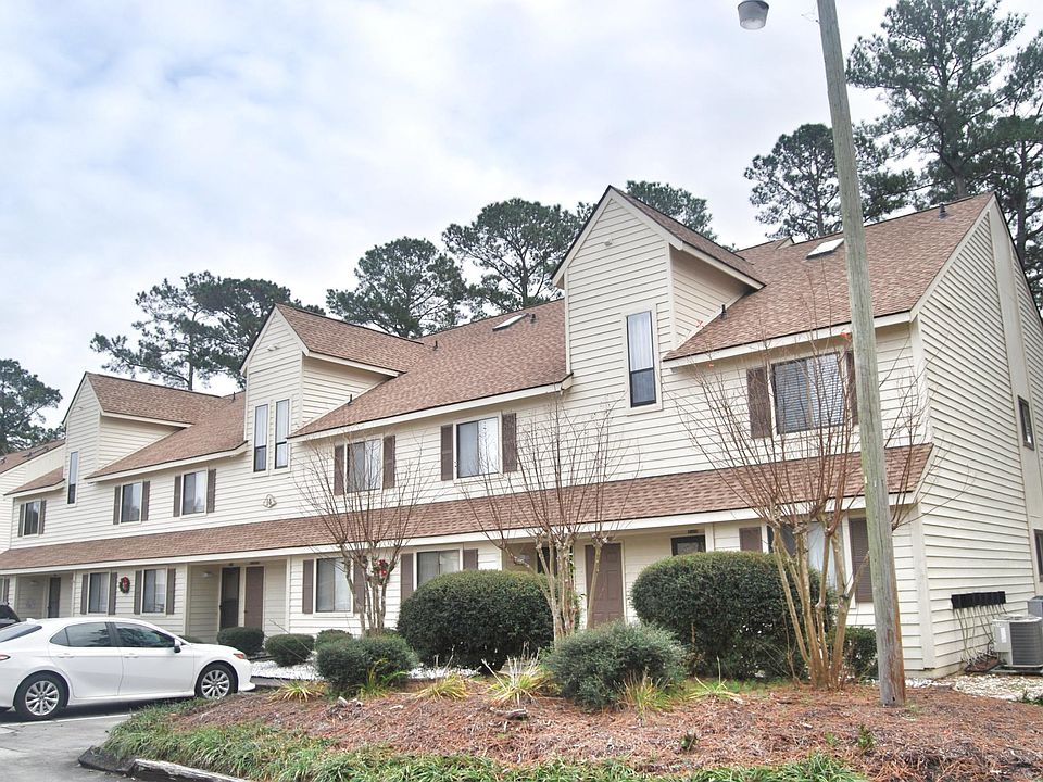 1st image of 510 Fairwood Lakes Ln Unit 14-P