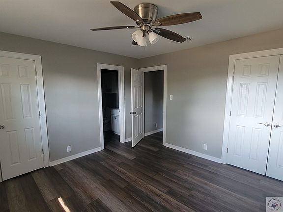 5th image of 412 W Greenfield Dr