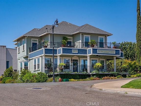 2nd image of 701 Rio St