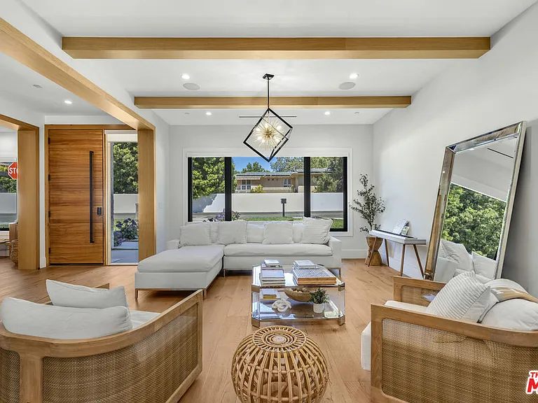17361 W Amina Pl — Photo 4